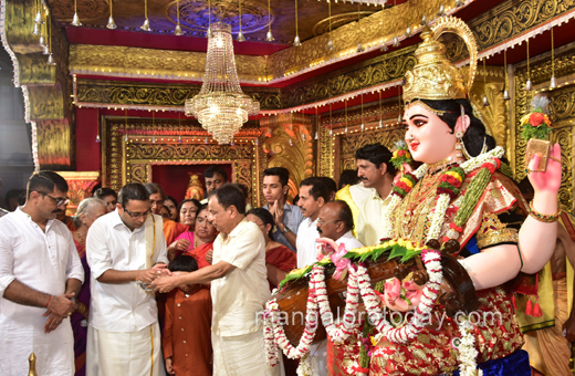 Mangalore dasara bigins